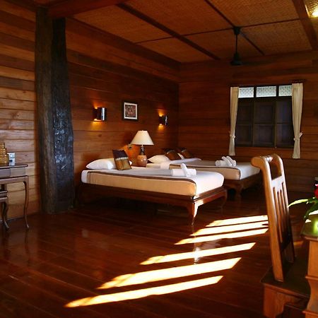 Hotel Khum Lanna Phrao Exterior foto